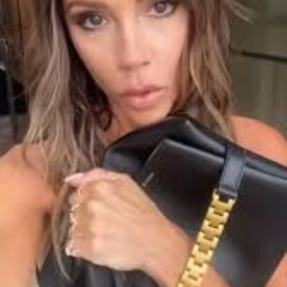 Victoria Beckham Chain Bag with Strap In Black Leather (Retail $1590) - Picture 3 of 12